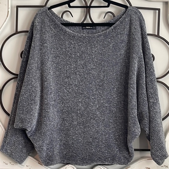 Zara Sweaters - EUC ZARA CROPPED BOAT NECK BATWING MARLED SWEATER GRAY/WHITE SIZE SMALL